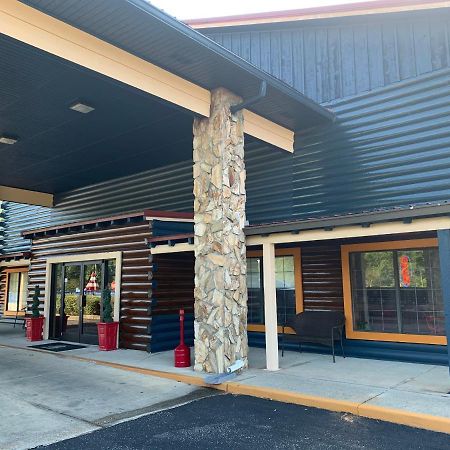 Log Cabin Inn Bay Minette エクステリア 写真
