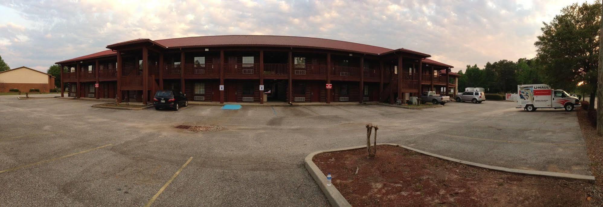 Log Cabin Inn Bay Minette エクステリア 写真