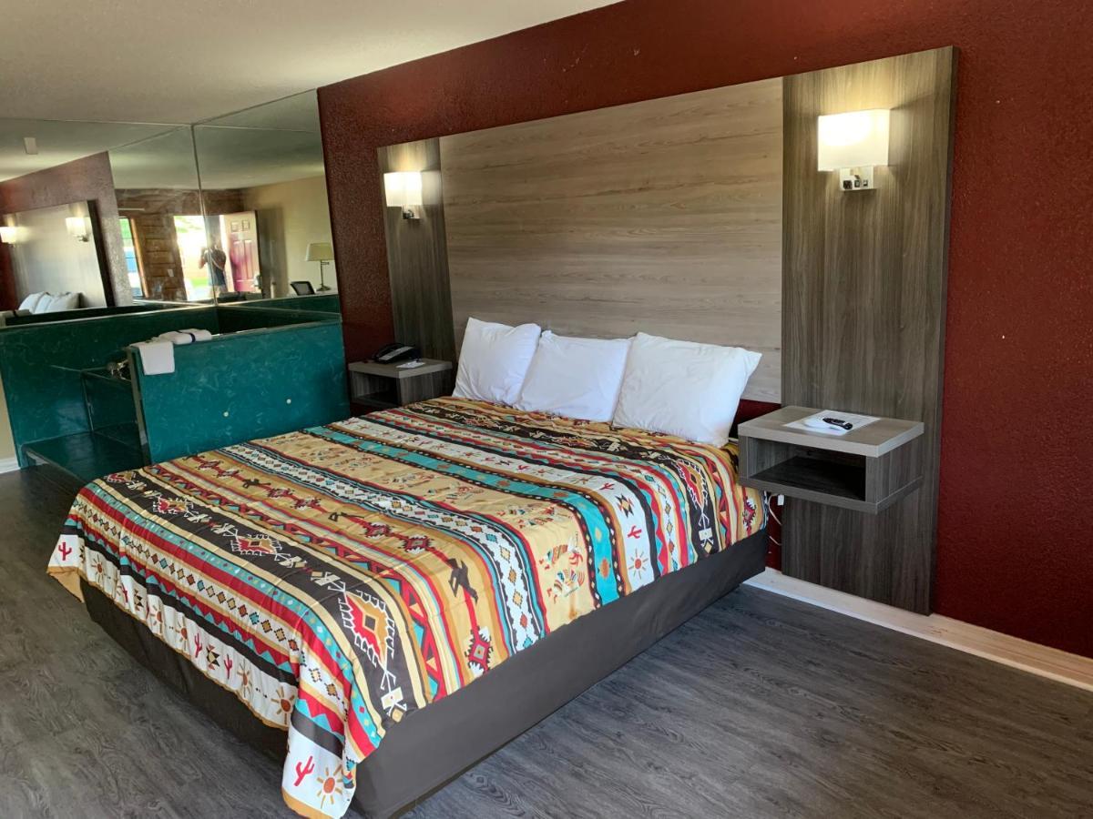 Log Cabin Inn Bay Minette エクステリア 写真